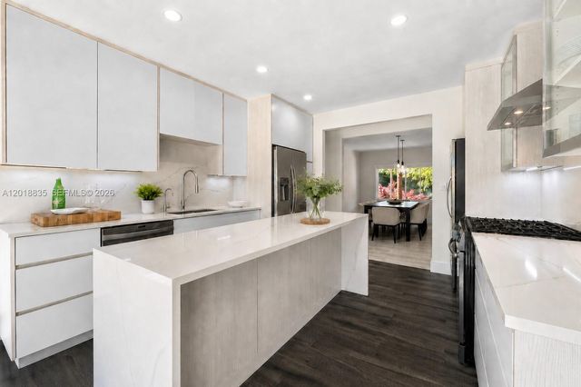 597 NE 93rd St, Miami Shores, FL 33138