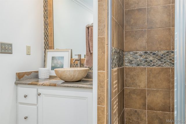 1803 Pineneedle Road, Montgomery, AL 36106
