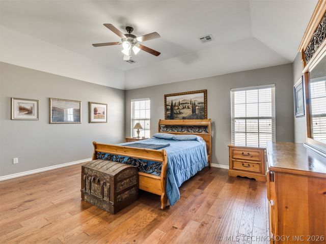 5295 E 144th Street North, Collinsville, OK 74021