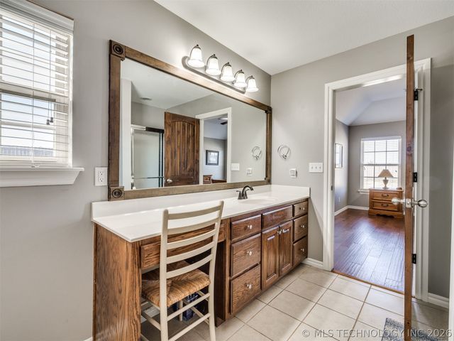 5295 E 144th Street North, Collinsville, OK 74021