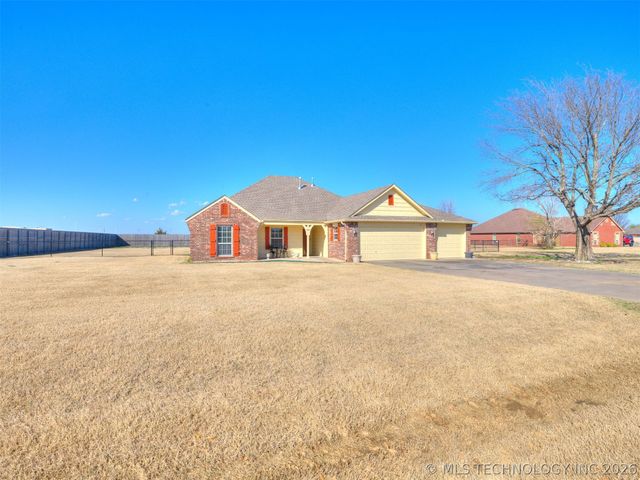 5295 E 144th Street North, Collinsville, OK 74021