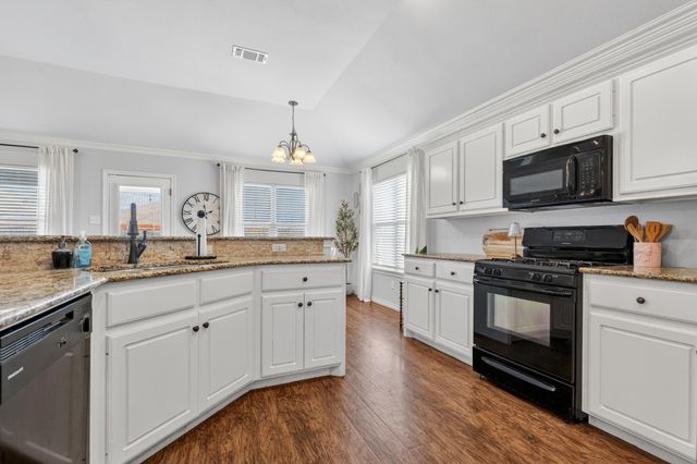 10409 Huron Avenue, Lubbock, TX 79424