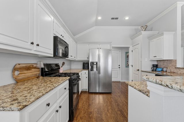 10409 Huron Avenue, Lubbock, TX 79424