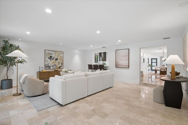 541 NE 8th Avenue, Fort Lauderdale, FL 33301