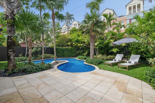 541 NE 8th Avenue, Fort Lauderdale, FL 33301