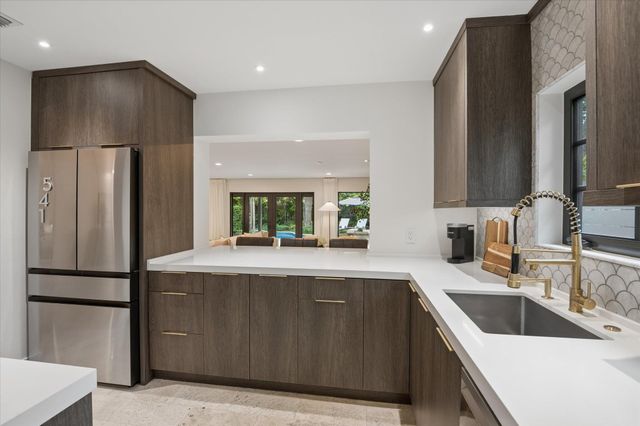 541 NE 8th Avenue, Fort Lauderdale, FL 33301