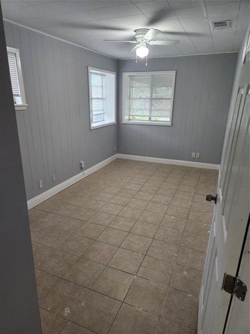 1705 Frost Street, Rosenberg, TX 77471