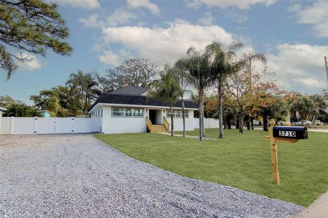 3710 DE SOTO BOULEVARD, Palm Harbor, FL 34683