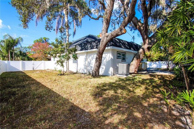 3710 DE SOTO BOULEVARD, Palm Harbor, FL 34683