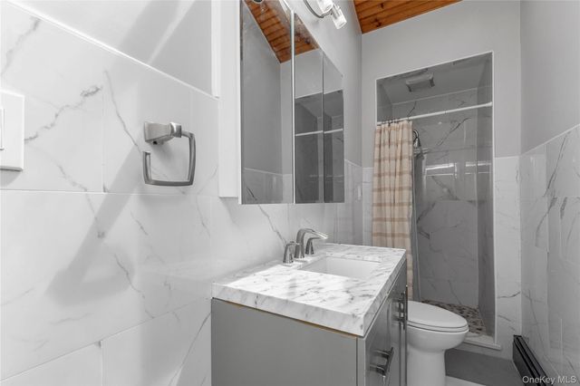 43 Florida Avenue, Commack, NY 11725