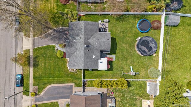 43 Florida Avenue, Commack, NY 11725