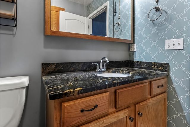 201 Paradise Heights Drive, Berryville, AR 72616
