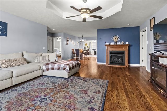 201 Paradise Heights Drive, Berryville, AR 72616