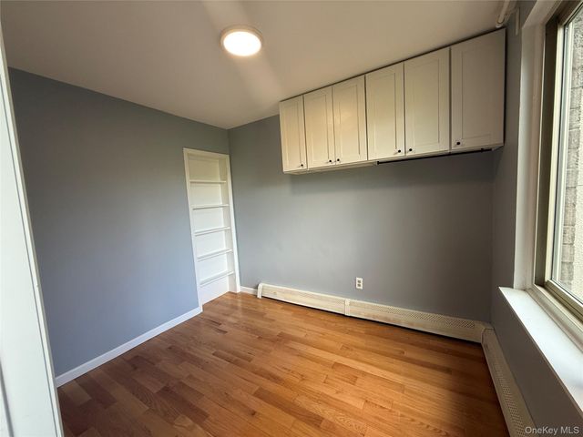 2 fountain lane 2e, Scarsdale, NY 10583