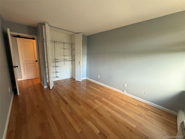 2 fountain lane 2e, Scarsdale, NY 10583