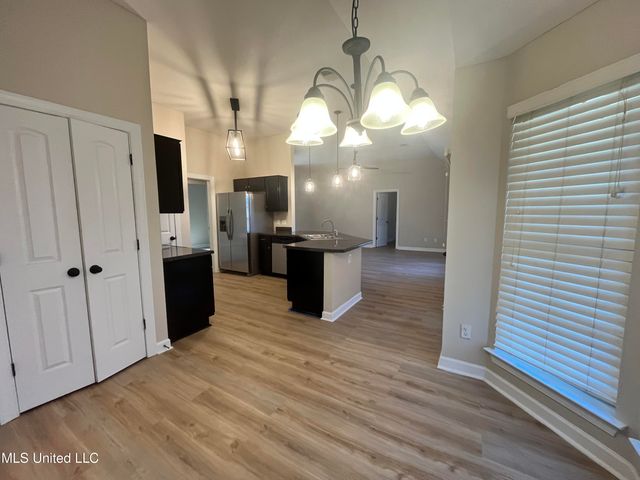 8888 Smith Ranch Drive, Southaven, MS 38671