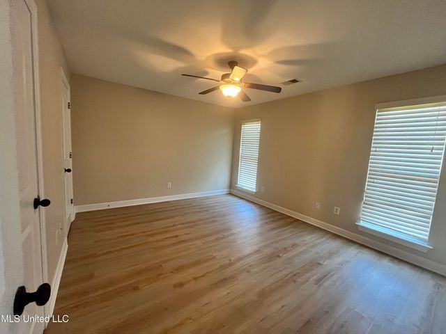 8888 Smith Ranch Drive, Southaven, MS 38671