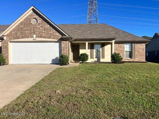 8888 Smith Ranch Drive, Southaven, MS 38671