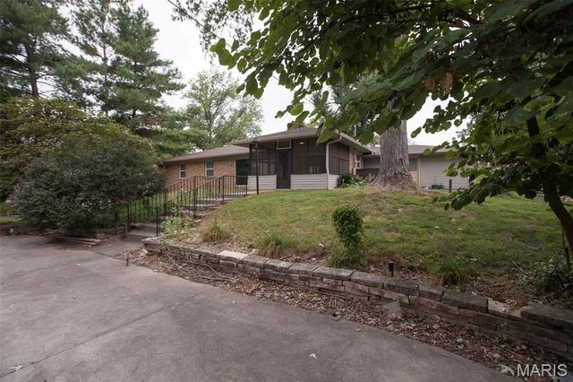11830 E Concord Road, St Louis, MO 63128