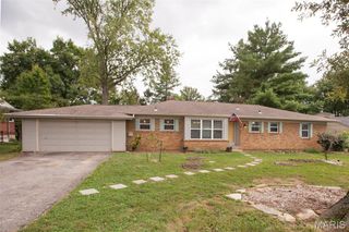 11830 E Concord Road, St Louis, MO 63128
