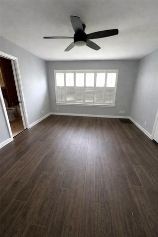 302 Van Rowe Avenue, Duncanville, TX 75116