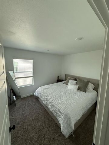 1020 Ventnor Avenue, Bentonville, AR 72713