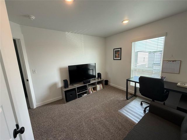 1020 Ventnor Avenue, Bentonville, AR 72713