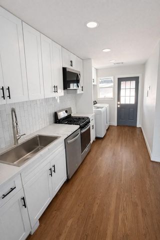 2001 Brun Street 4, Houston, TX 77019