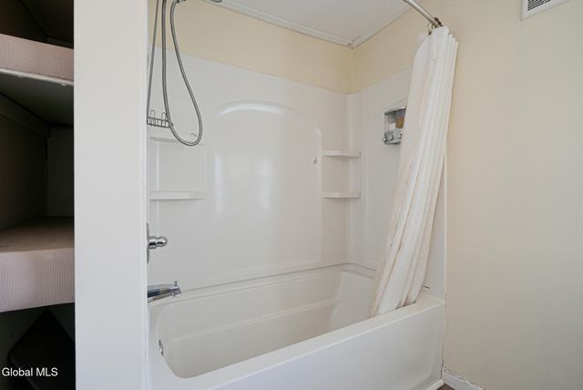 1601 8th Avenue, Watervliet, NY 12189