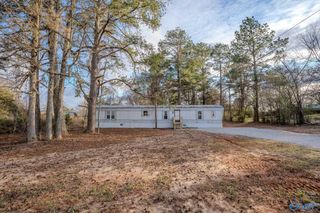 6782 County Road 236, Town Creek, AL 35672