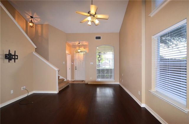 8322 Alvin High, Austin, TX 78729