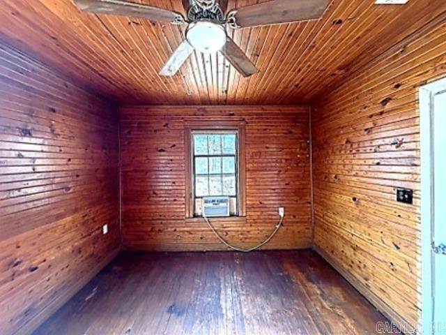 9023 W 33rd Road, Little Rock, AR 72204