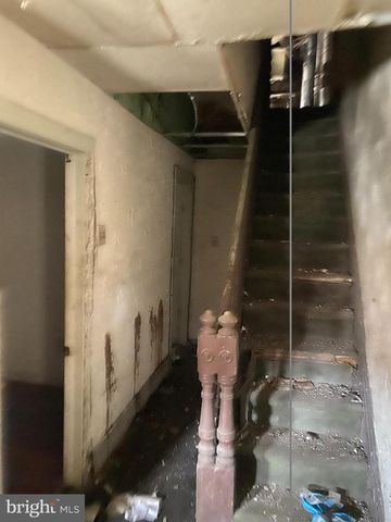 3009 W SUSQUEHANNA AVE, Philadelphia, PA 19121