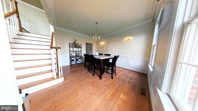 203 CYNWYD DR, Absecon, NJ 08201