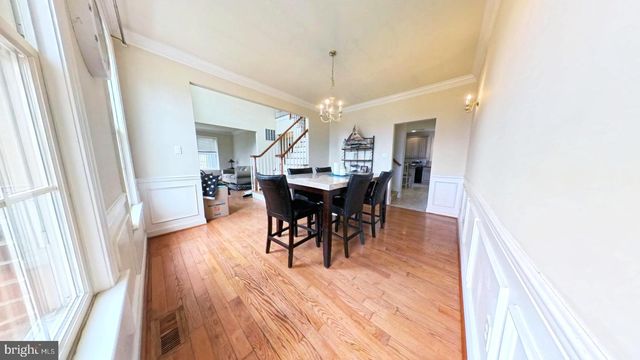 203 CYNWYD DR, Absecon, NJ 08201