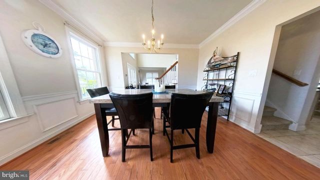 203 CYNWYD DR, Absecon, NJ 08201