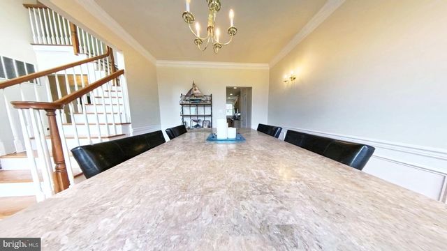 203 CYNWYD DR, Absecon, NJ 08201