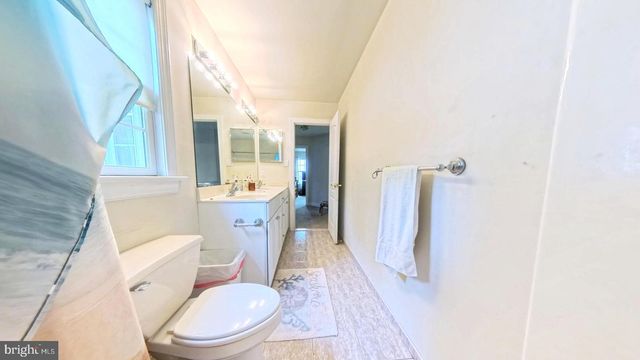 203 CYNWYD DR, Absecon, NJ 08201