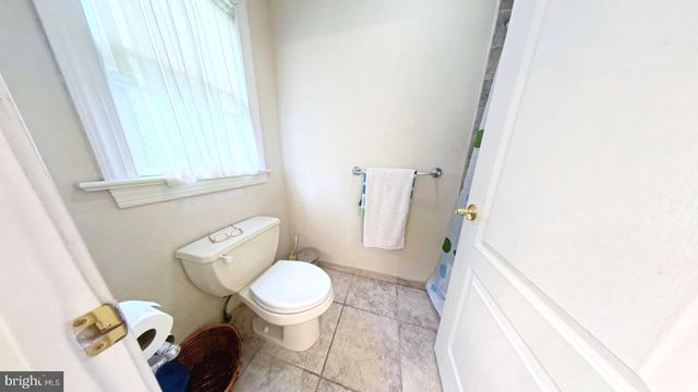 203 CYNWYD DR, Absecon, NJ 08201