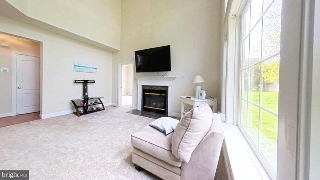 203 CYNWYD DR, Absecon, NJ 08201