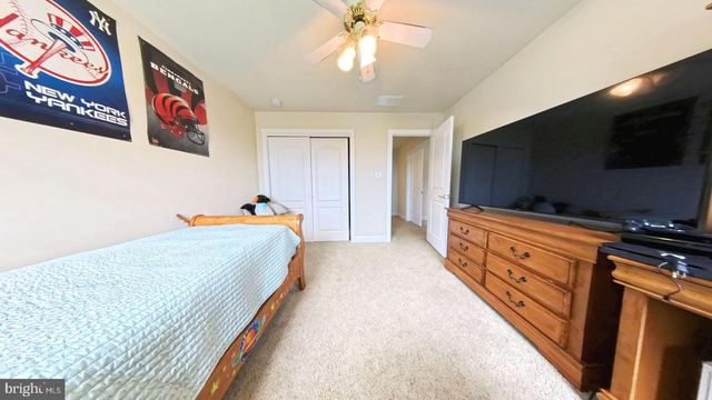 203 CYNWYD DR, Absecon, NJ 08201