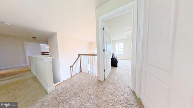 203 CYNWYD DR, Absecon, NJ 08201