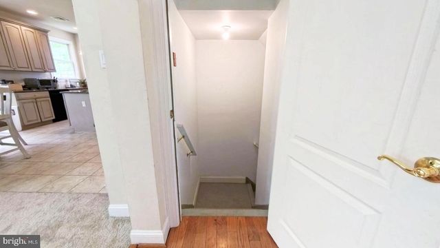 203 CYNWYD DR, Absecon, NJ 08201