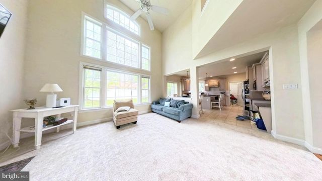 203 CYNWYD DR, Absecon, NJ 08201