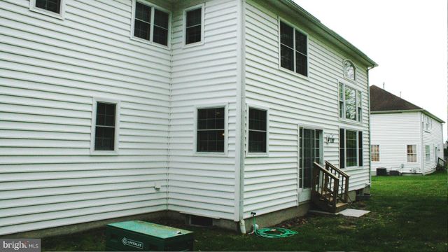 203 CYNWYD DR, Absecon, NJ 08201