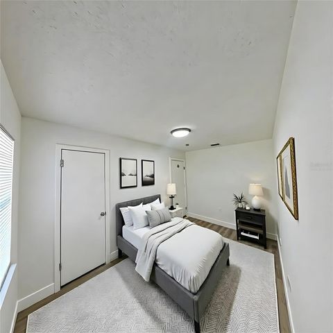 1098 LEEWAY COURT, Orlando, FL 32810