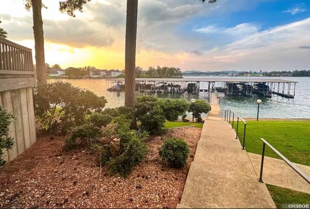 200 Hamilton Oaks Dr Apt J2, Hot Springs, AR 71913