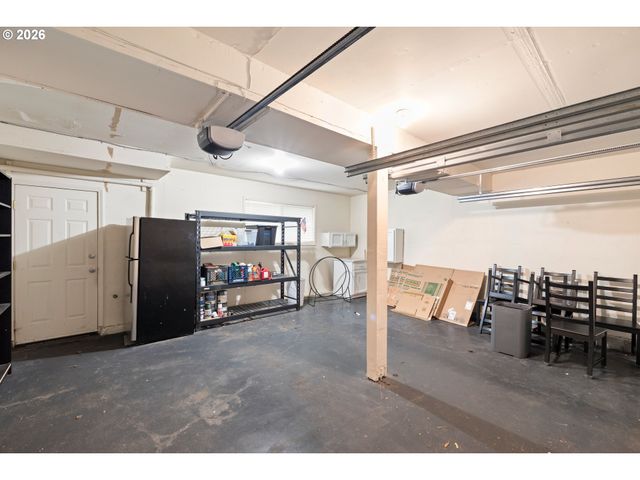 105 Se 165TH Ave, Portland, OR 97233