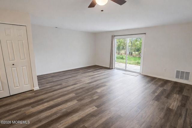 163 Westchester Drive, Little Egg Harbor, NJ 08087