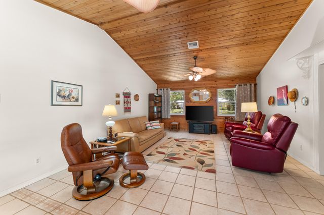 1653 SW 85th Terrace, Stuart, FL 34997